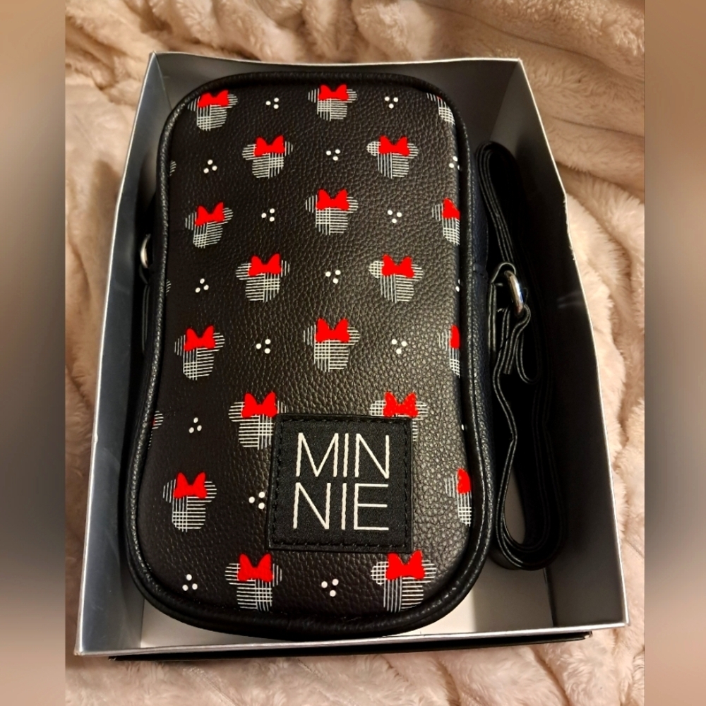 DANI by Danielle Nicole Disney Mickey Mouse Crossbody Bag Black ~ NWT
